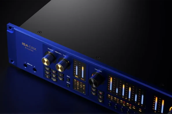 Focusrite ISA C8X – Interfaz de Audio USB-C con 8 Preamplificadores